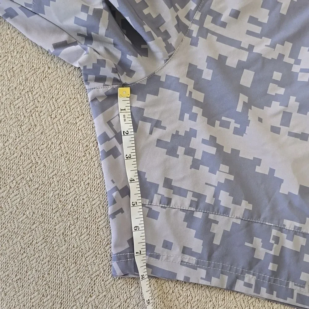 Spyder Gray Camo Lightweight Athletic Activewear Shorts - Size Large